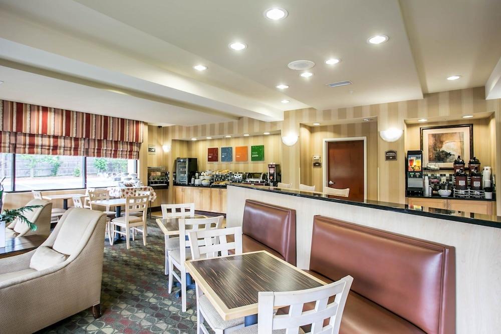 Comfort Suites Columbia Northeast - Fort Jackson Exterior photo