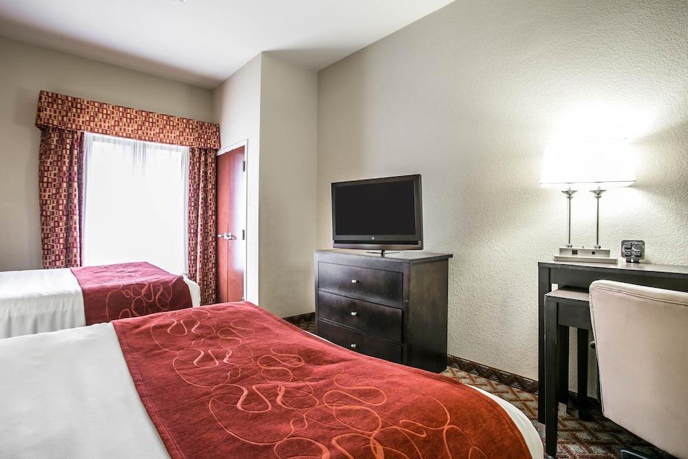 Comfort Suites Columbia Northeast - Fort Jackson Exterior photo